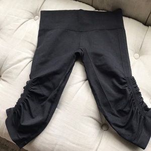 Lululemon athletica In The Flow crops 6